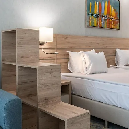 Neptun Semesteranläggning (resort) 4*