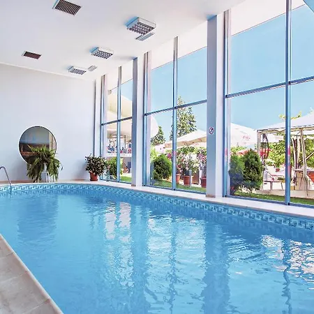 Neptun Semesteranläggning (resort) Slăntjev Brjag