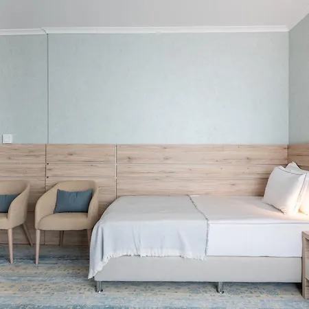 Neptun 4*