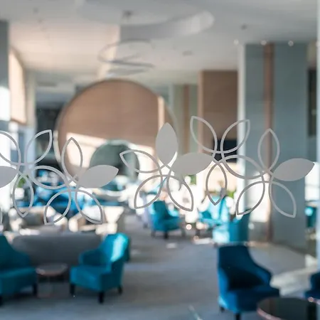 Neptun منتجع 4*