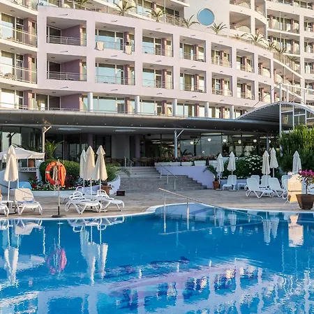 אתר נופש Neptun 4*